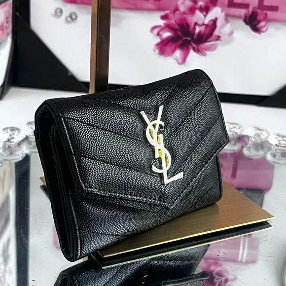 Yves Saint Laurent Black Chevron Wallet - Picture 4 of 12